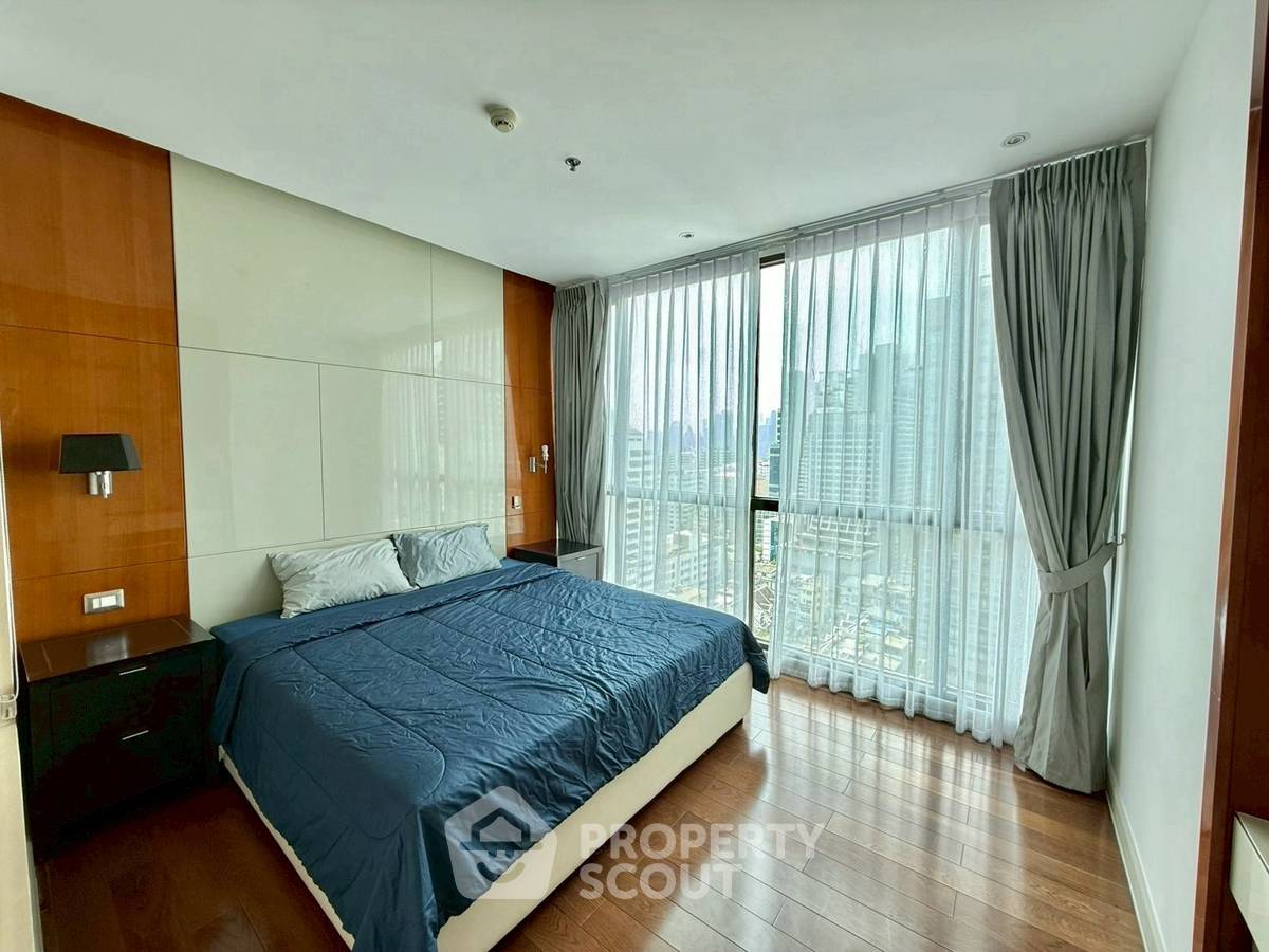 รูป คอนโด 2-ห้องนอน ที่ ดิ แอดเดรส สุขุมวิท 28 ใกล้ BTS พร้อมพงษ์ (ID 2875745) - รูปที่ 2/7