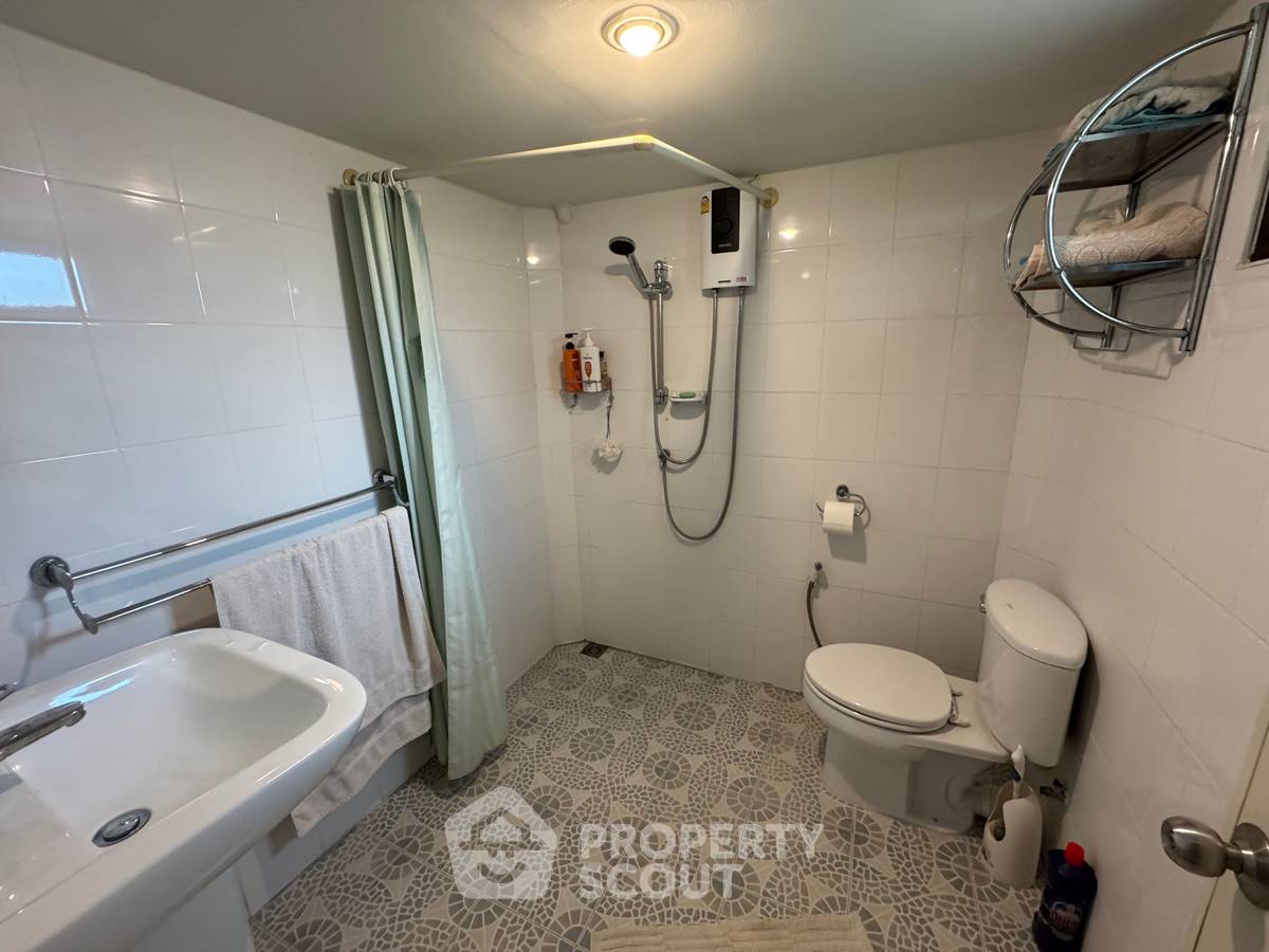 picture 4-BR House in Thap Tai (ID 2879179) - 31/43