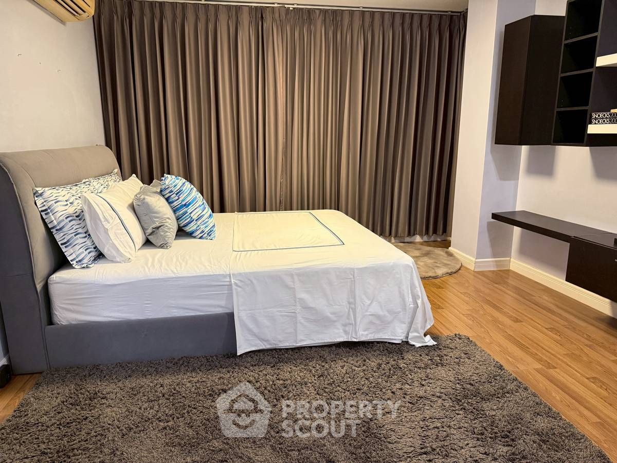 รูป คอนโด 3-ห้องนอน ที่ เดอะ โคลเวอร์ ทองหล่อ เรสซิเดนซ์ ใกล้ BTS ทองหล่อ (ID 2875822) - รูปที่ 2/19