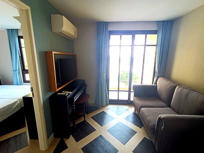 คอนโดให้เช่า : Call : 082-624-9656 Espana Condo Resort Pattaya 35 ตารางเมตร 1นอน ชั้น5 ตึกG (ฝั่งไพรเวท) วิวสวนน้ำ ตกแต่งครบ