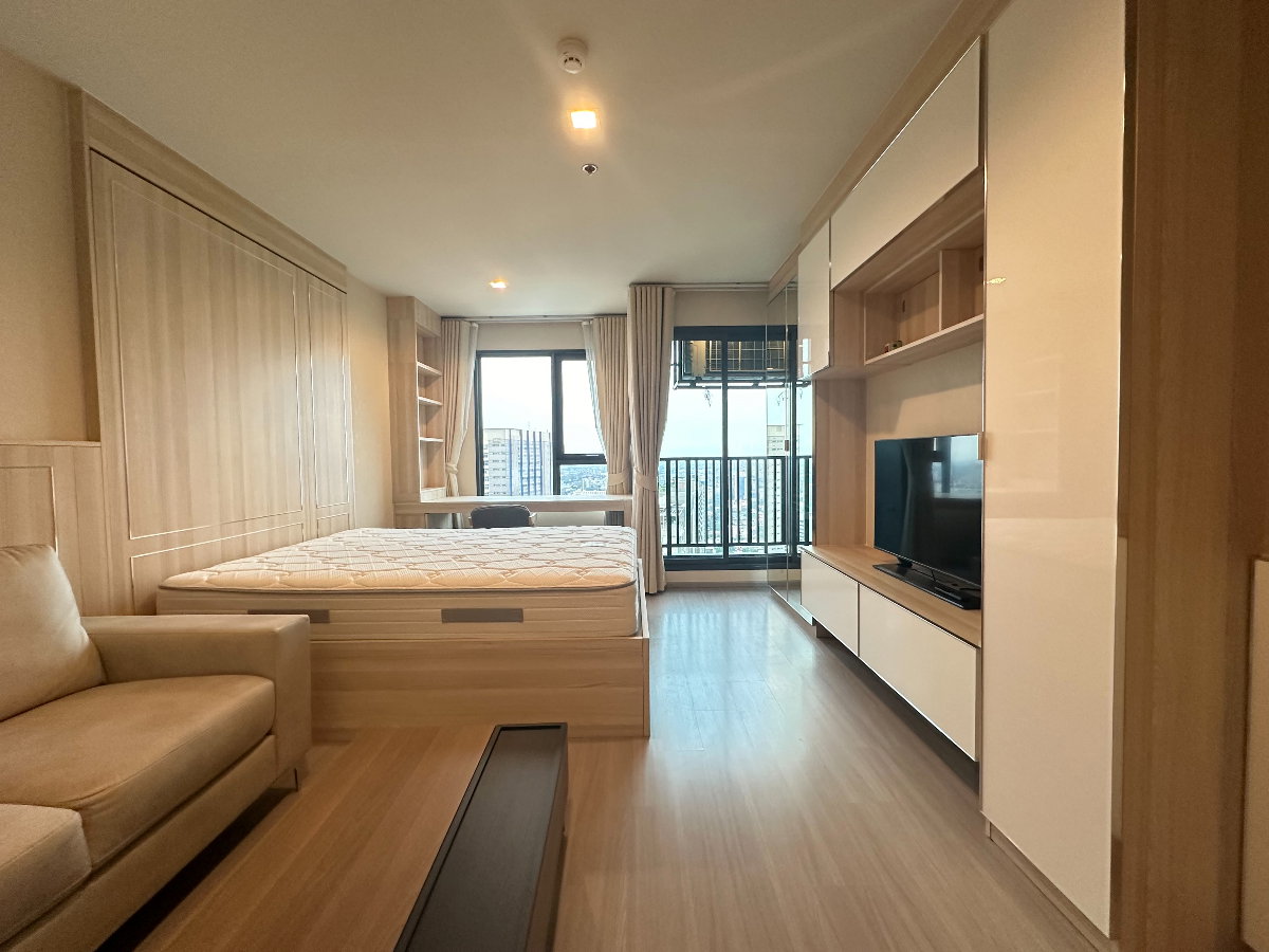 รูป 🍃 Studio ห้องสวยมาก บิ้วครบ เรียบหรู // 16,500 บาท ☎️084-9143813 - รูปที่ 3/9