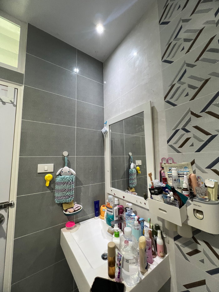 รูป ทาวน์โฮม 4 ห้องนอน 3 ห้องน้ำ อยู่ใจกลางเมืองหนองจอก - รูปที่ 24/27