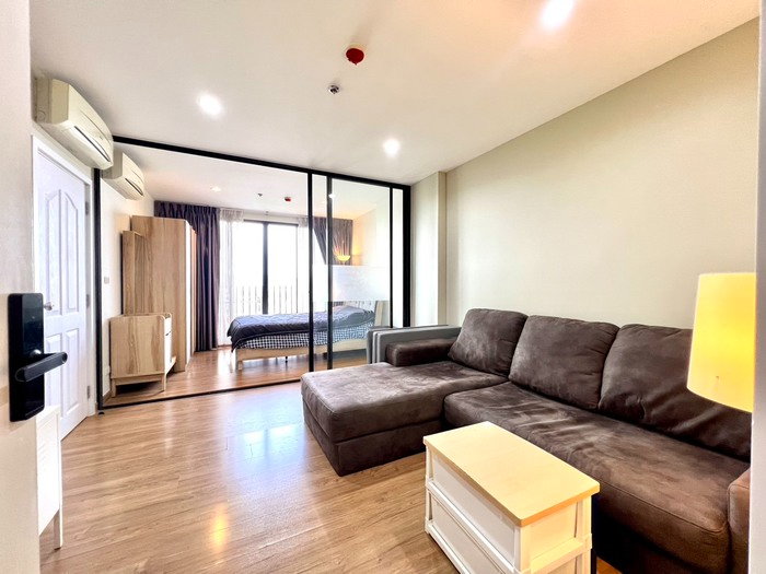รูป ⭐⭐ห้องว่างให้เช่า!! คอนโด The Tree Interchange 1Bed 36 ตรม.ตึก A ชั้น 9 ใกล้ MRT บางโพ/เตาปูน⭐⭐ สอบถาม LINE ID: @atfirm📲 - รูปที่ 1/20