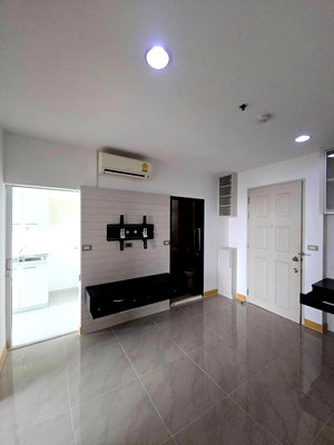 Condos for sale : Condo For Sell Life@Ratchada Ladprao 36 5 minutes from MRT Ladprao