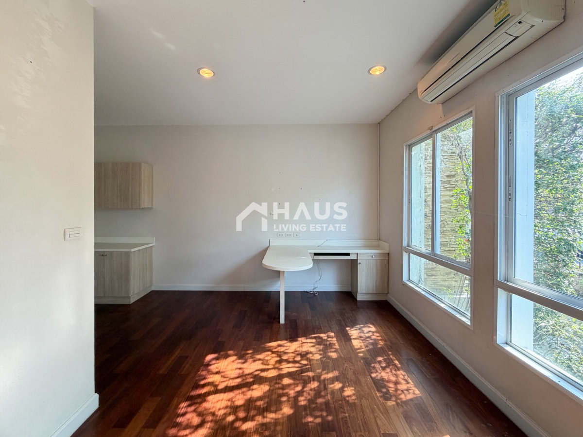 picture Granada Pinklao / 4 Bedrooms #HPHU042 - 15/37