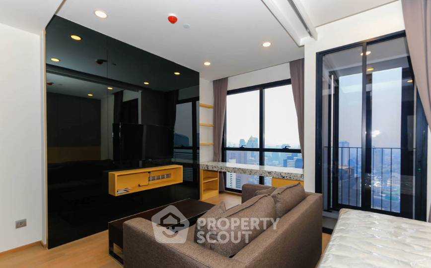 picture Studio Condo at Ashton Chula Silom near MRT Sam Yan (ID 2860266) - 1/4