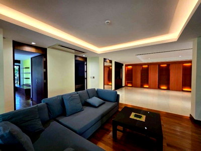 Condos for rent : LTH15361 – Spacious Luxury Condo for Rent | City Lifestyle Best Value | 150,000 THB 