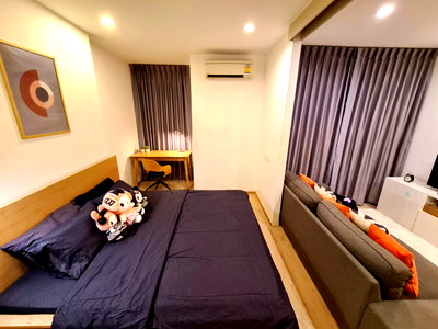 Condos for sale : Ideo Q Chula Samyan【𝐒𝐄𝐋𝐋 & 𝐑𝐄𝐍𝐓】🔥Beautiful modern room, fully utilizing every space!🔥 Contact Line ID: @hacondo
