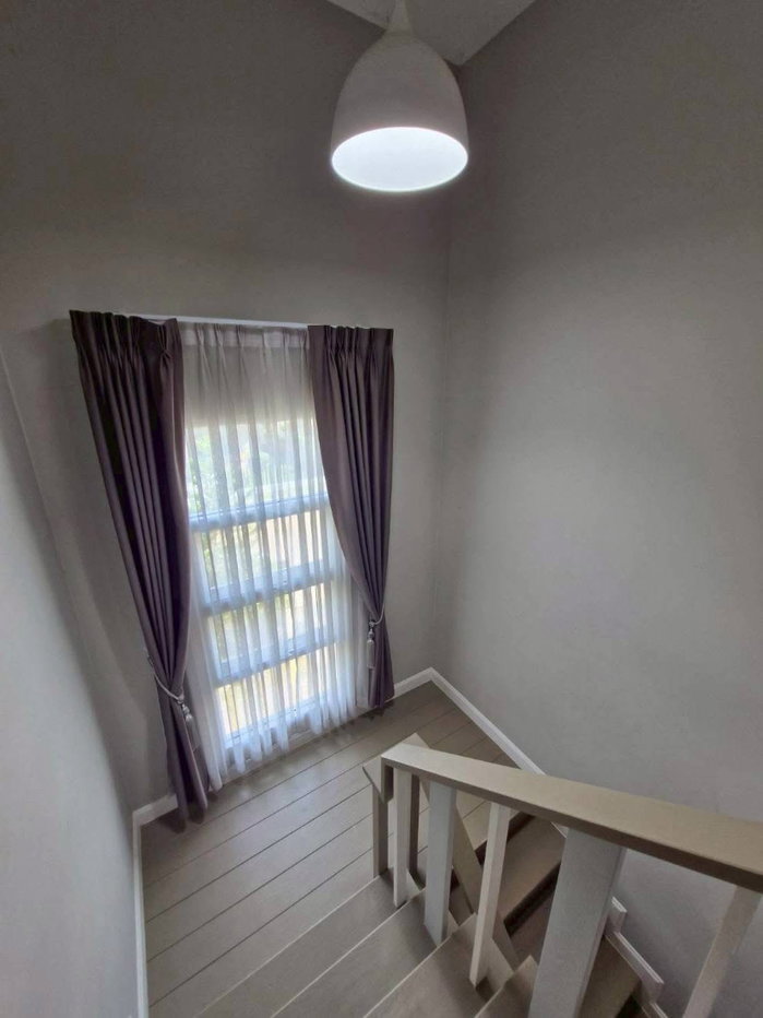 รูป 🏡 ให้เช่าบ้านเดี่ยว 2 ชั้น ในโครงการคุณภาพ พร้อมเฟอร์นิเจอร์ครบชุด ทำเลดีมาก เดินทางสะดวก ใกล้รวมโชค โรงเรียนนานาชาติ ริมปิง โลตัส 7-11 และอีกมากมาย - รูปที่ 6/15