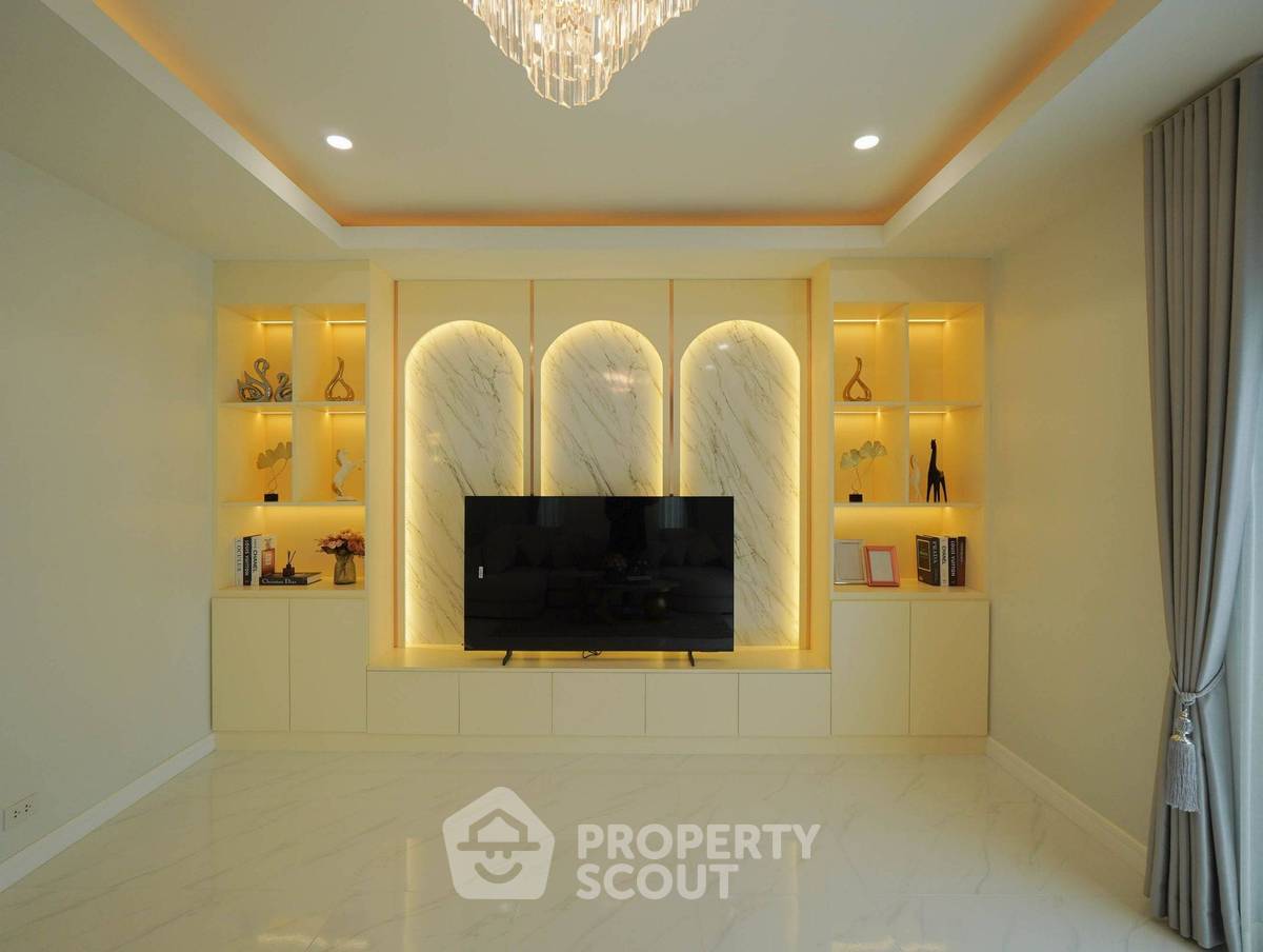 รูป คอนโด 3-ห้องนอน ที่ บ้านสวนลลนา-สวนหลวง ใน ดอกไม้ (ID 2881419) - รูปที่ 6/39