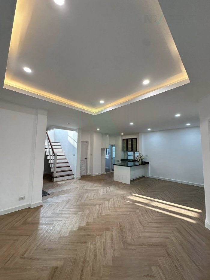 รูป 📌 ขายบ้านเดี่ยว โครงการ นันทวัน รามอินทรา - วัชรพล 2 ชั้น 3 ห้องนอน 2 ห้องน้ำ - รูปที่ 4/8