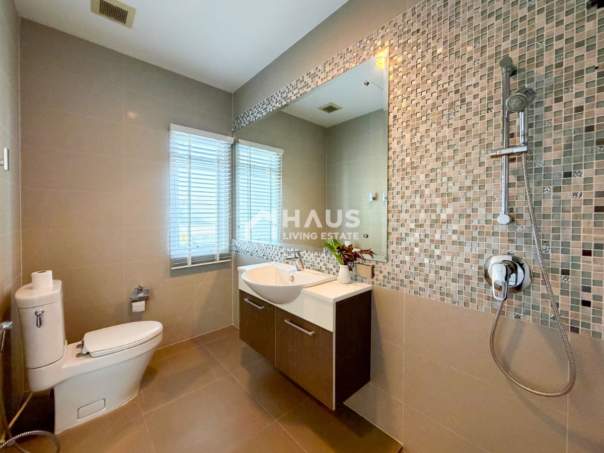 picture Granada Pinklao / 4 Bedrooms #HPHU042 - 30/37