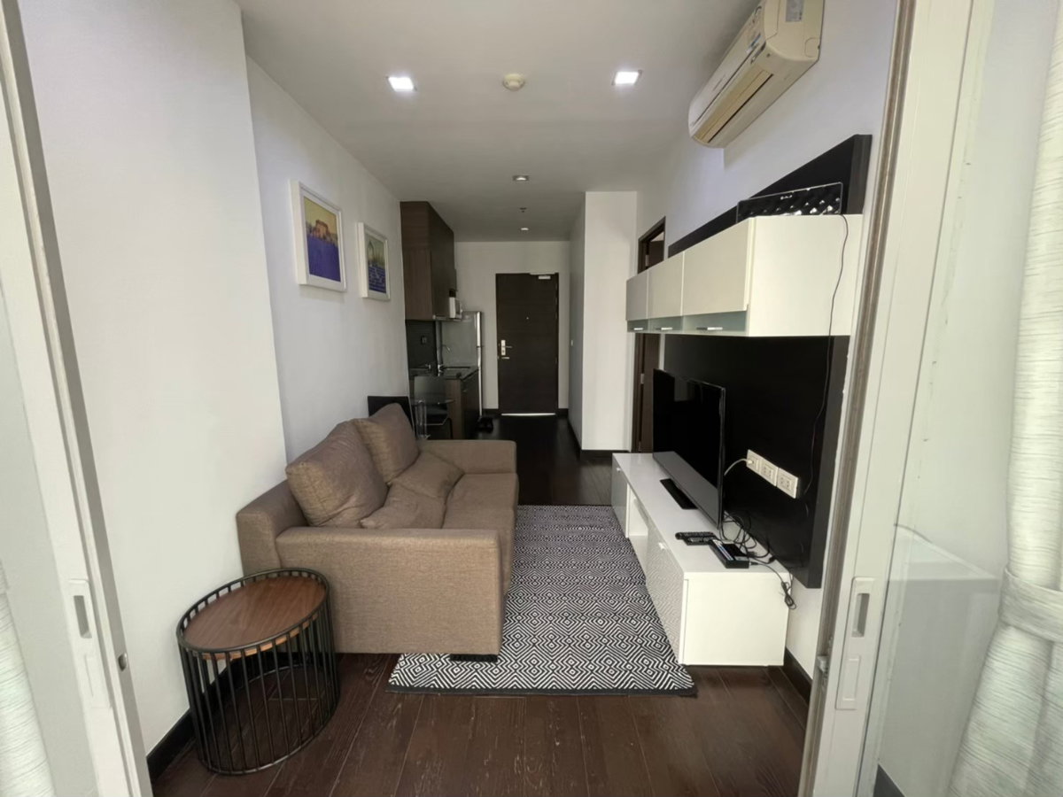 picture Ideo Q Phayathai . 1bed 42sq.m. Line id: @pfagent - 2/9