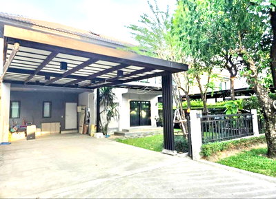 เช่าบ้านเดี่ยว นนทบุรี : ให้เช่าบ้านเวนิว พระราม 5 (Venue Rama 5) ถนนบางไผ่พัฒนา-แยกวัดรวก ตำบลบางไผ่ อำเภอเมืองนนทบุรี