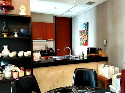 Condos for rent : The Infinity 2Bedroom For Rent