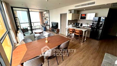 ขายคอนโด : ราคาน่าสนใจ คอนโด 2 ห้องนอน 90 ตร.ม. The Issara Sathorn ชั้นสูง (ID 2876882)