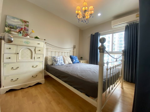 P-145883 — 18th Floor City View Condo for Rent near BTS Talat Phlu - The Parkland Taksin-Tha Phra. 9,500 THB. Tel 085-592-2897 Line: @easythaihome