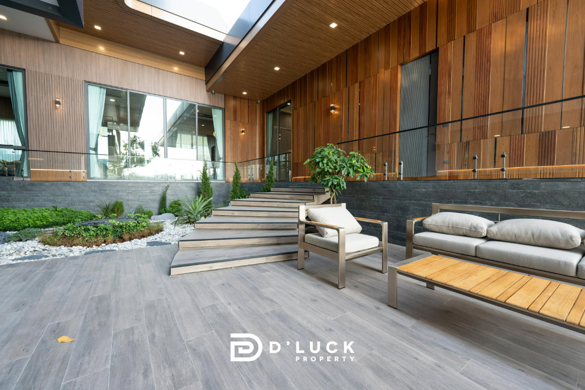 รูป M Mountain Lake ขายพูลวิลล่าหรูระดับ Ultra-Luxury 5 ห้องนอน ในพัทยา - รูปที่ 2/28