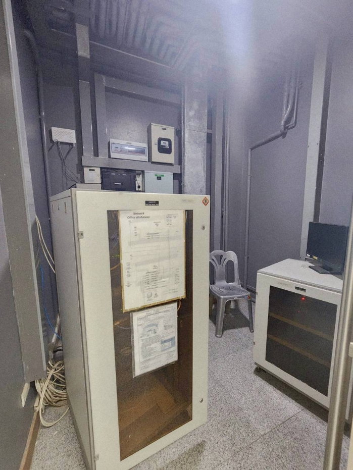 picture 4-storey office, located at Pak Kret Tiwanon - 29/30