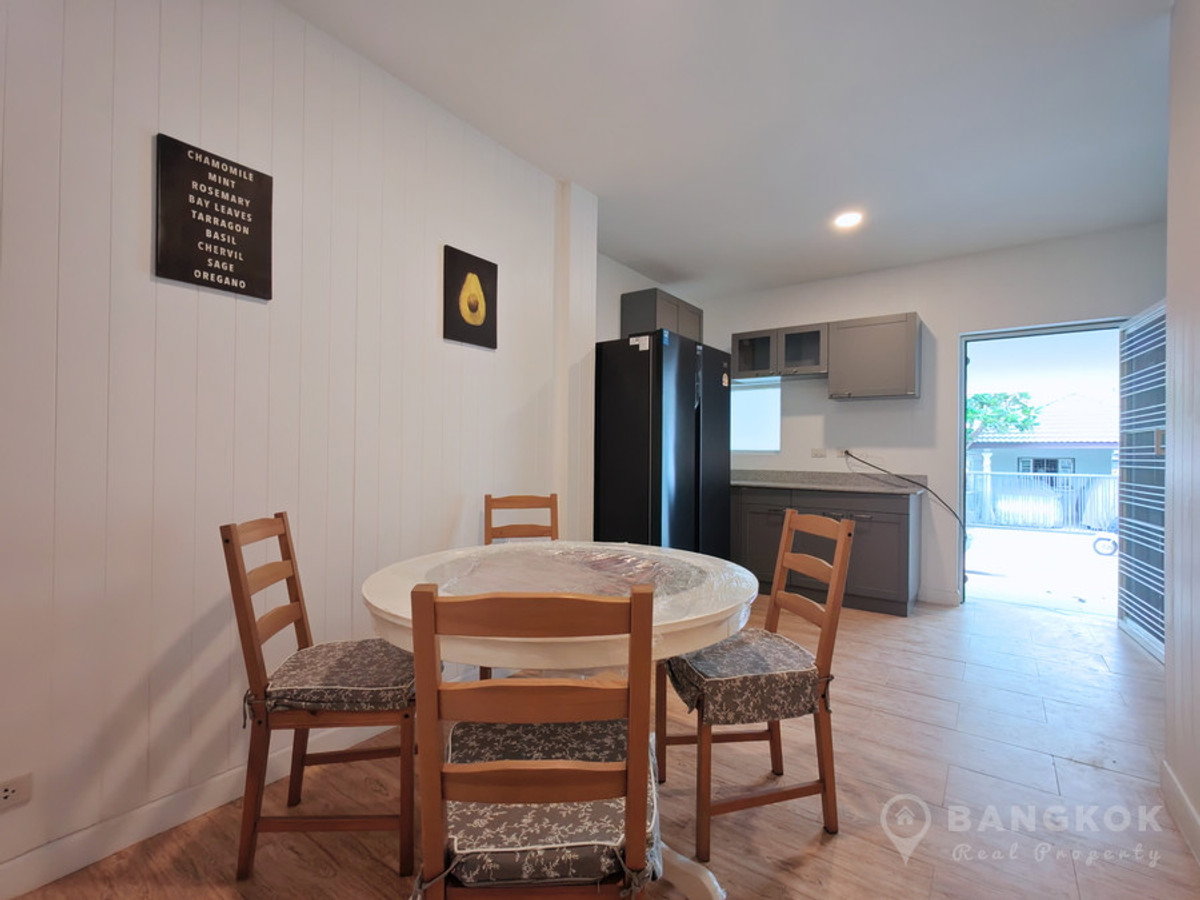 รูป ให้เช่าบ้านเดี่ยวปรับปรุงใหม่ 4 ห้องนอน หมู่บ้านสัมมากร รามคำแหง - รูปที่ 2/19