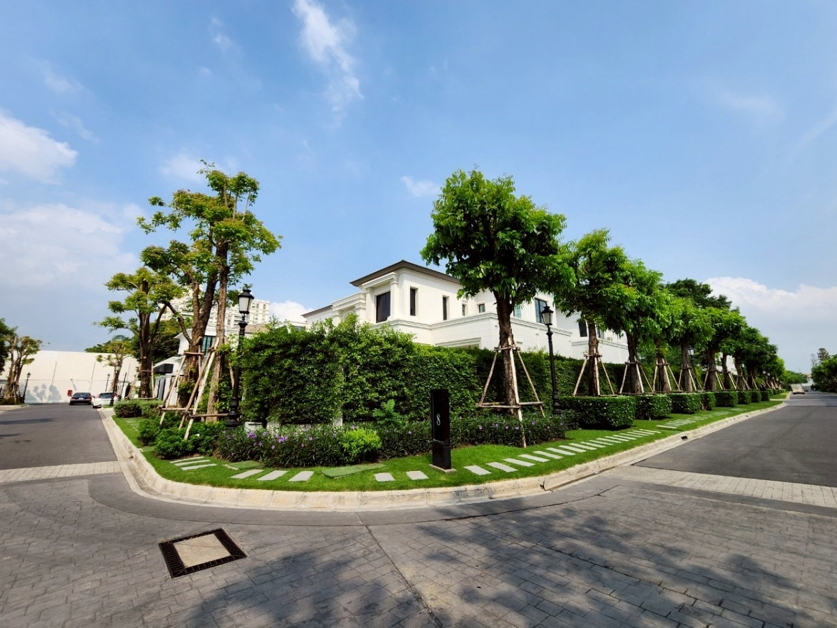 รูป ขาย บ้านเดี่ยวหรู บ้านแสนสิริ พัฒนาการ 4 ห้องนอน 5 ห้องน้ำ 548 ตร.ม. 118 ล้านบาท - รูปที่ 11/20
