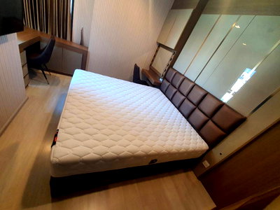 Condos for rent : Life One Wireless 2 bedrooms 1 bathroom 🔰Line : @Richrealestate