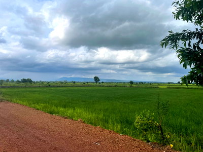 ที่ดิน ปากพลี นครนายก : ที่ดินวิวเขาราคาถูก นครนายก สองไร่