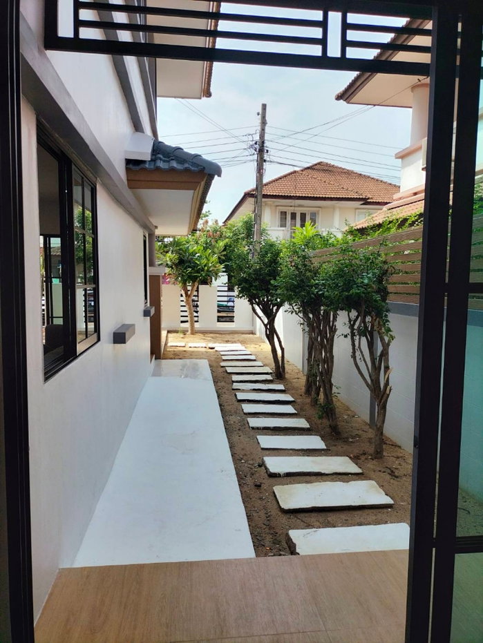 รูป บ้านเดี่ยว หนองจอก  สุวินทวงศ์  มีนบุรี หมู่บ้าน รอยัลปาร์ควิว นัดชมบ้าน 085-318-6868 คุณวา - รูปที่ 8/18