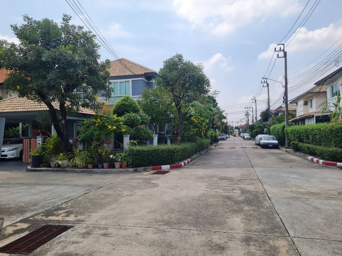ขายบ้านเดี่ยว 3 ห้องนอน 55 ตร.ว. ไพรเวทพาร์ค ชวนชื่นซิตี้
