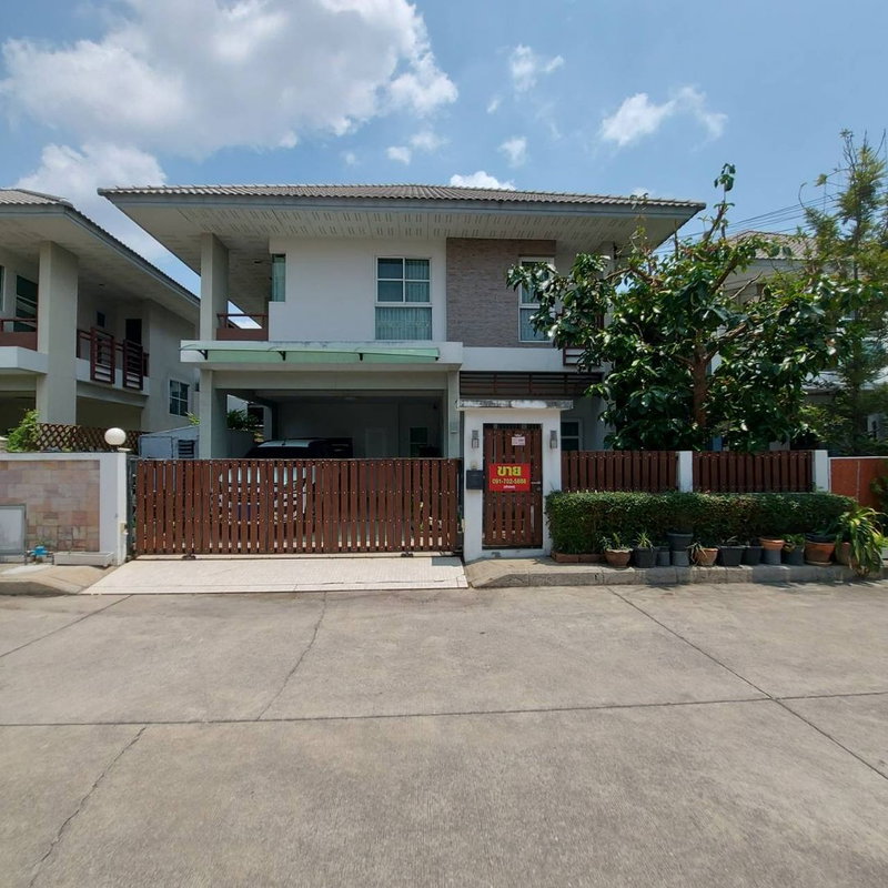 ขายบ้านเดี่ยว : ขายบ้านเดี่ยว 3 นอน 3 น้ำ 2 ครัว 2 จอด โครงการติดถนนกาญจนาภิเษก อ.บางกรวย นนทบุรี