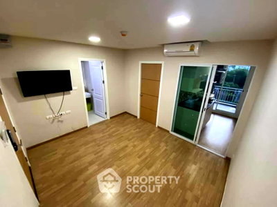 Condos for sale : 1-BR Condo at The Maple @ Ratchada near MRT Ratchadaphisek (ID 698684)