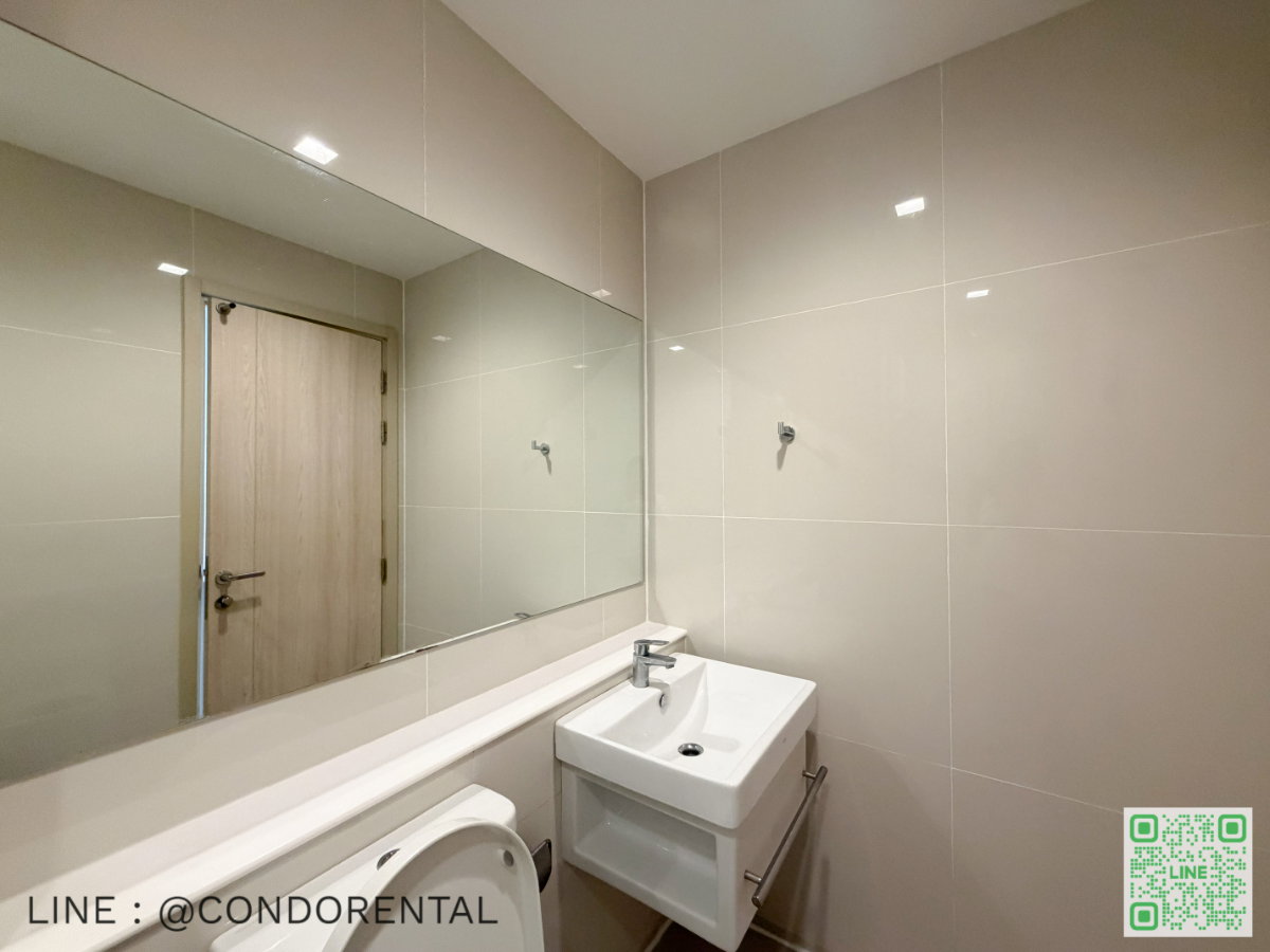 picture @Condorental condo for rent Life One Wireless - 10/12
