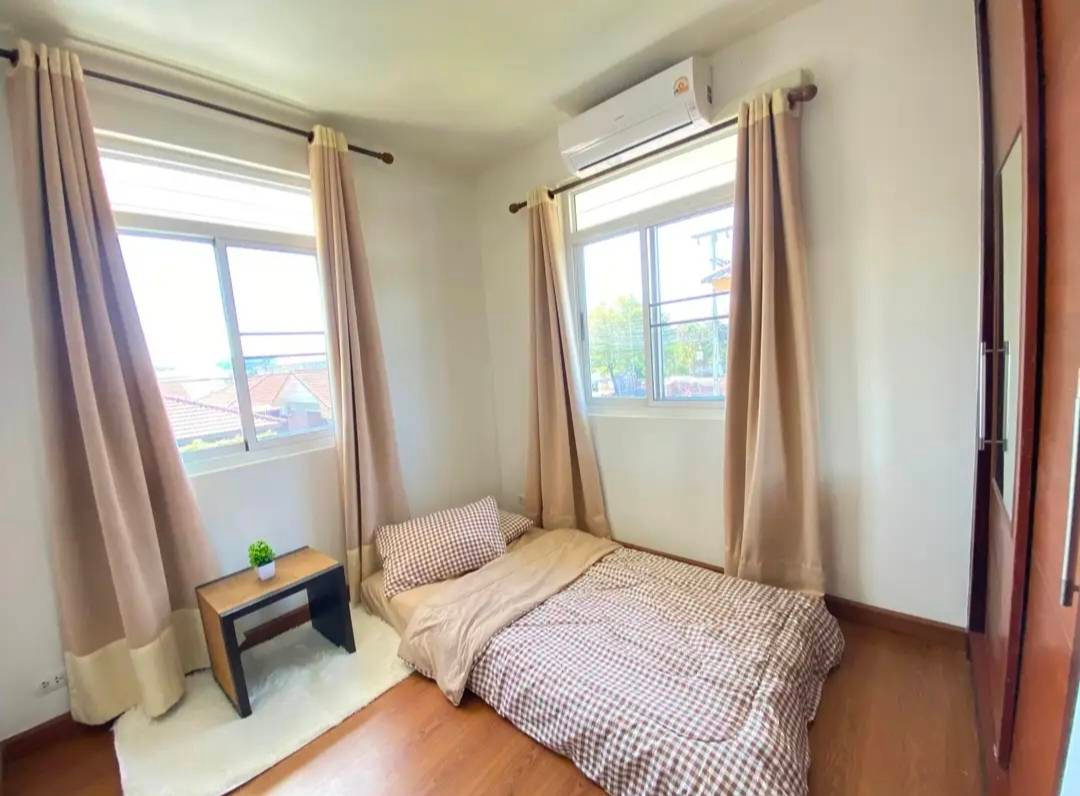 รูป บ้านเดี่ยวให้เช่า 3 ห้องนอน 3 ห้องน้ำ เลี้ยงสัตว์ได้ – โครงการ PATIO อำเภอสันทราย-เชียงใหม่ (R1125) T.0946511456 - รูปที่ 5/8