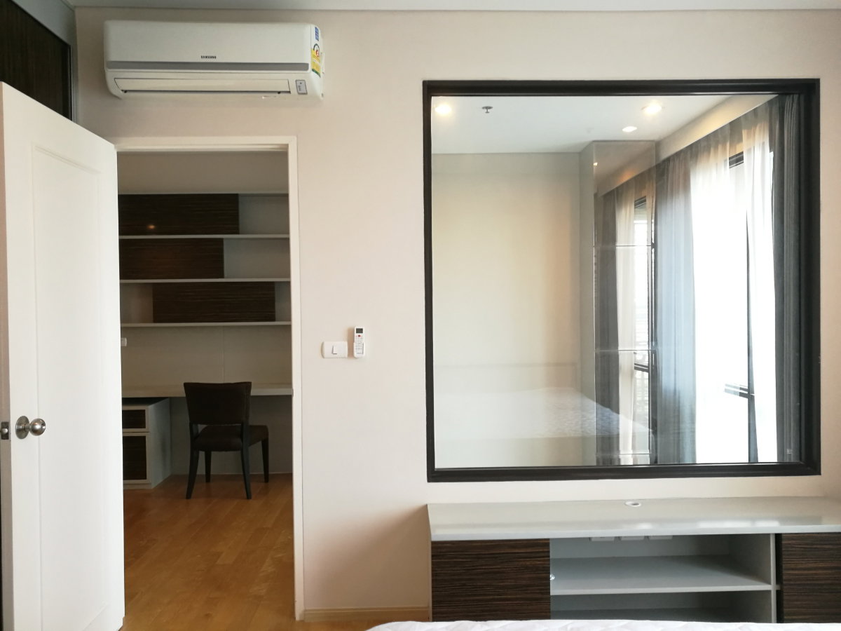 รูป Villa Asoke Duplex 1BR For Rent - รูปที่ 18/37