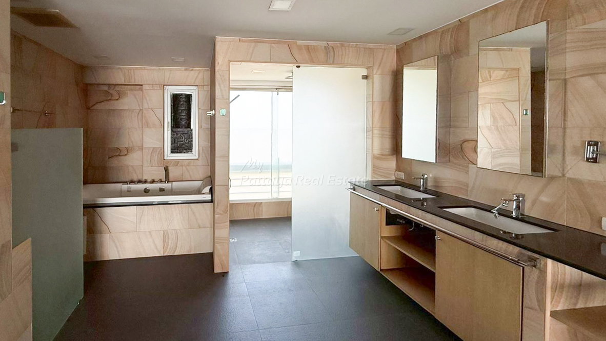 picture 🛏️ 2 Bed - 🛁 3 Bath - 🏙️ Sea View - 🌏 FOREIGN name - 🏢 Metro Jomtien Condotel Pattaya - Ref: MTJ12 - 4/19