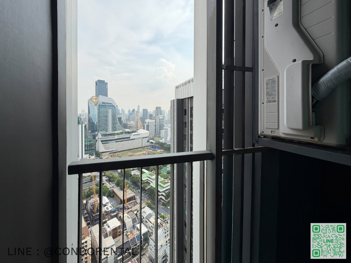 picture @Condorental condo for rent Life One Wireless - 8/12