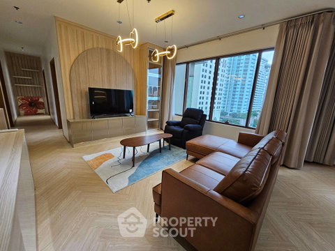 4-BR Condo at The Emporio Place near BTS Phrom Phong (ID 2881210)