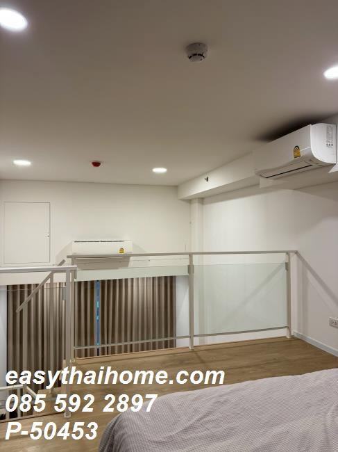 รูป P-50453 — ให้เช่าคอนโดหรู Duplex ฝ้าเพดานสูง วิวเมืองสวย - Landmark @MRTA Station ราคา 17,000 บาท โทร 085-592-2897 Line: @easythaihome - รูปที่ 8/11
