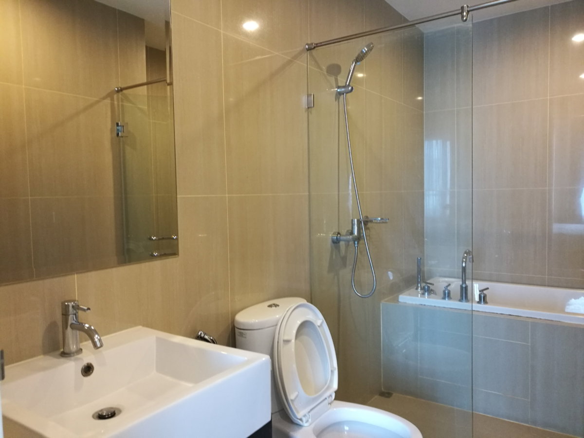รูป Villa Asoke Duplex 1BR For Rent - รูปที่ 20/37