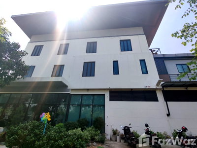 Houses for sale Bangkok : 22 Bedroom House for sale in Nong Bon, Bangkok  1361202
