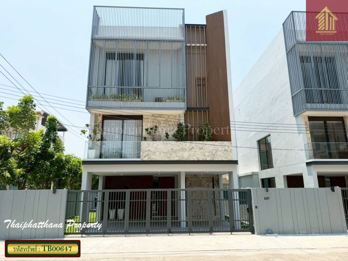รูป PREECHA รามคำแหง-กรุงเทพกรีฑา บ้านดีไซน์ โฮมออฟฟิศ ฟังก์ชั่นครบทั้งอยู่อาศัยและทำธุรกิจได้อย่างลงตัว - รูปที่ 1/16