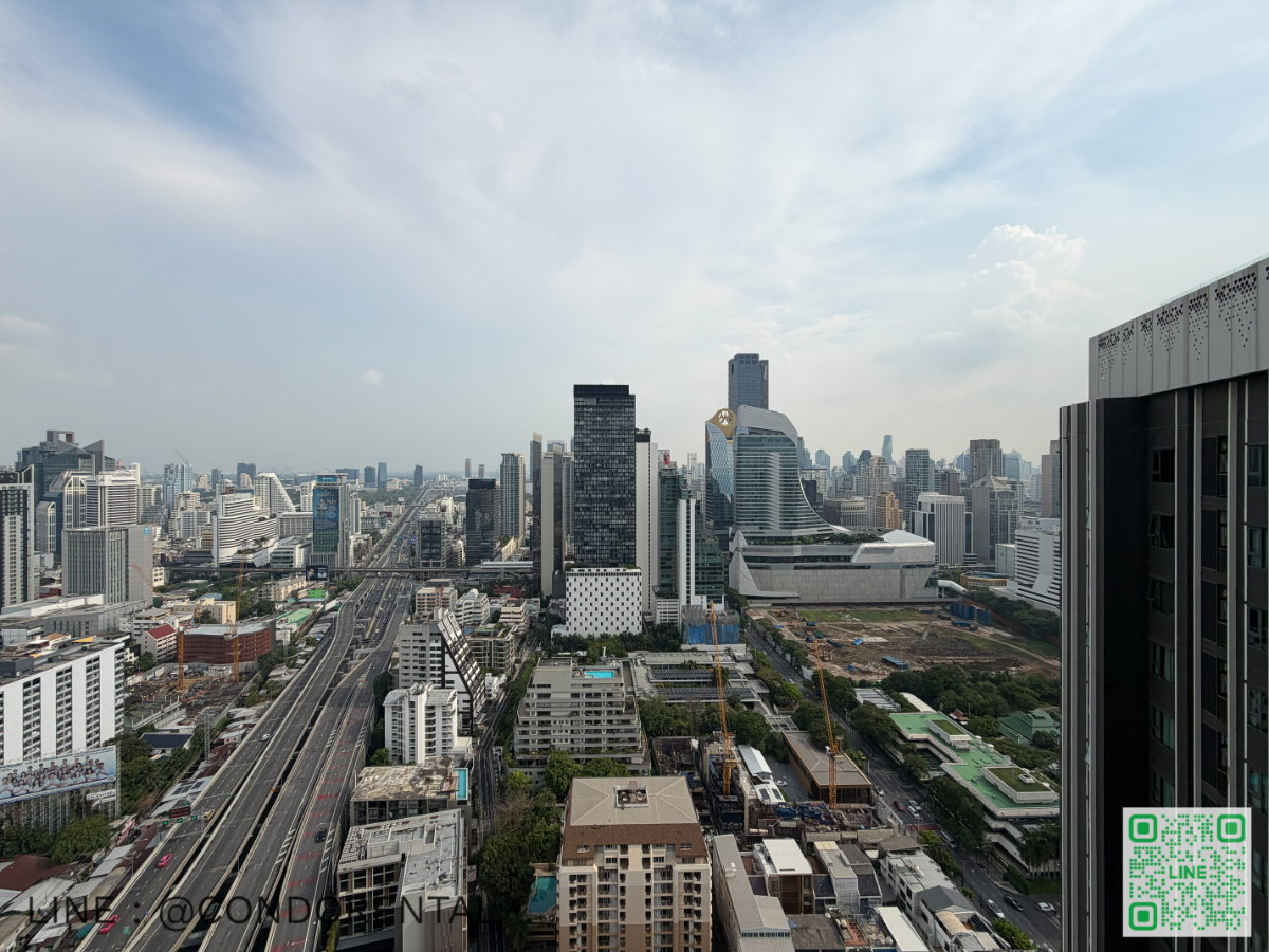 picture @Condorental condo for rent Life One Wireless - 9/12