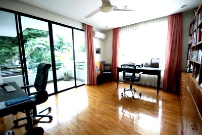 เช่าบ้านเดี่ยว กรุงเทพมหานคร : LTHC15356 – Luxury House with Private Pool for Rent Ekkamai | City Lifestyle Best Value | Near BTS Ekkamai | 250,000 THB | บ้านหรูให้เช่า เอกมัย พร้อมสระว่ายน้ำส่วนตัว คุ้มค่า ใกล้ BTS เอกมัย