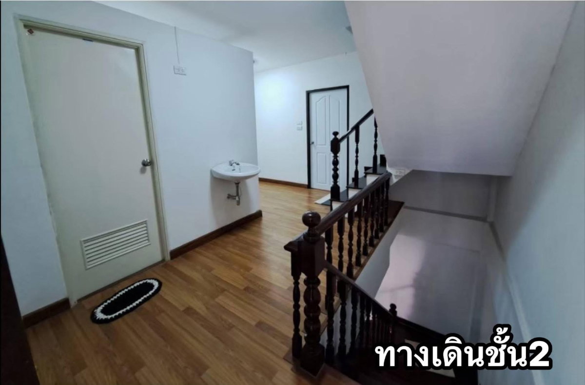 รูป บ้านทาวน์เฮ้าส์3ชั้น ประชาอุทิศ12 จอดรถได้2คัน ทำเลดี เดินทางสะดวก ใกล้ถนนใหญ่ ใกล้ทางด่วน - รูปที่ 7/14