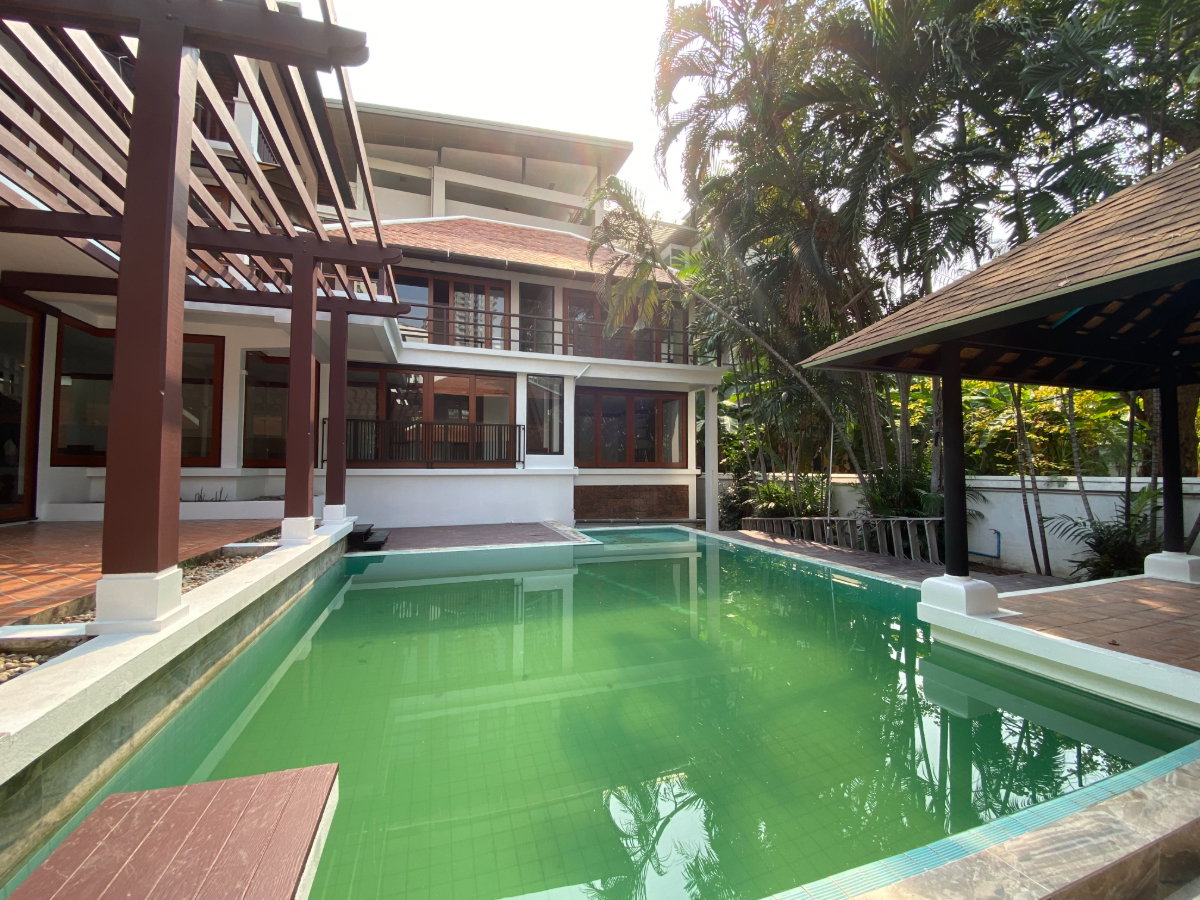 รูป บ้านรีโนเวทใหม่ สไตล์รีสอร์ท พร้อมพงษ์ ** NO CO-AGENT ** - รูปที่ 1/20