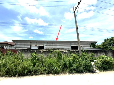 Factory for sale Phutthamonthon Sai 4 Road  : FACTORY 233 Sq.w. Krathum Baen Samut Sakhon for 8.3M