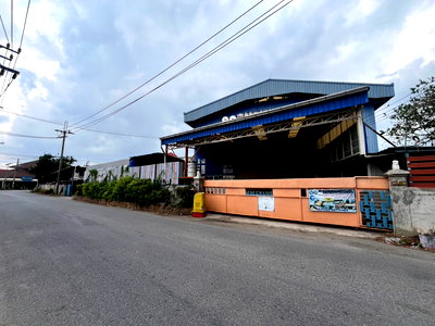 โรงงาน โรงเรียนนวมินทราชินูทิศ สวนกุหลาบวิทยาลัย สมุทรปราการ : BL127|อาคารโกดังโรงานและสำนักงาน  ซอย 2 หมู่ 7 ตำบล ศีรษะจรเข้ใหญ่ อำเภอบางเสาธง สมุทรปราการ 10540⚡ราคาถูก!  15,000,000    บาท⚡