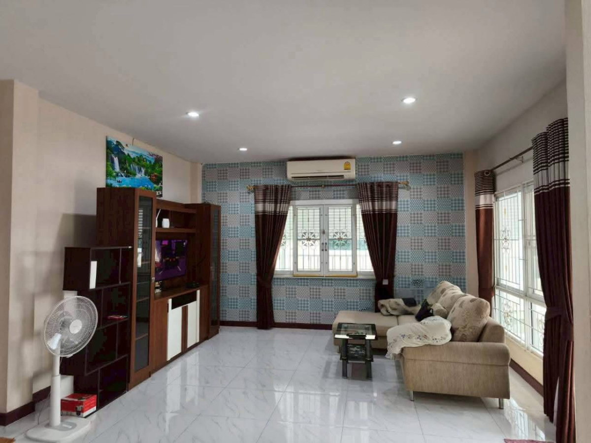 รูป 🏡✨ ให้เช่าทาวน์โฮมหลังมุม The town เพิ่มสิน ทำเลสายไหม–เพิ่มสิน หน้ากว้าง 9 เมตร 3 ห้องนอน 2 ห้องน้ำ เงียบสงบ เป็นส่วนตัว ฮวงจุ้ยดี หันหน้าทิศใต้ 🌿 - รูปที่ 3/13