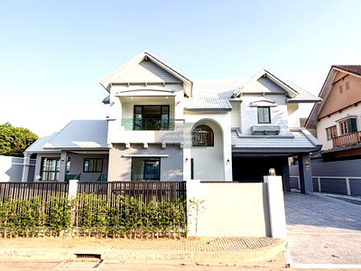Houses for sale Nonthaburi : For Sale House , Laddarom Pinklao , corner unit , Bang Khu Wiang , Bang Kruai , Nonthaburi , CX-154716 ✅ Live chat with us ADD LINE @connexproperty ✅