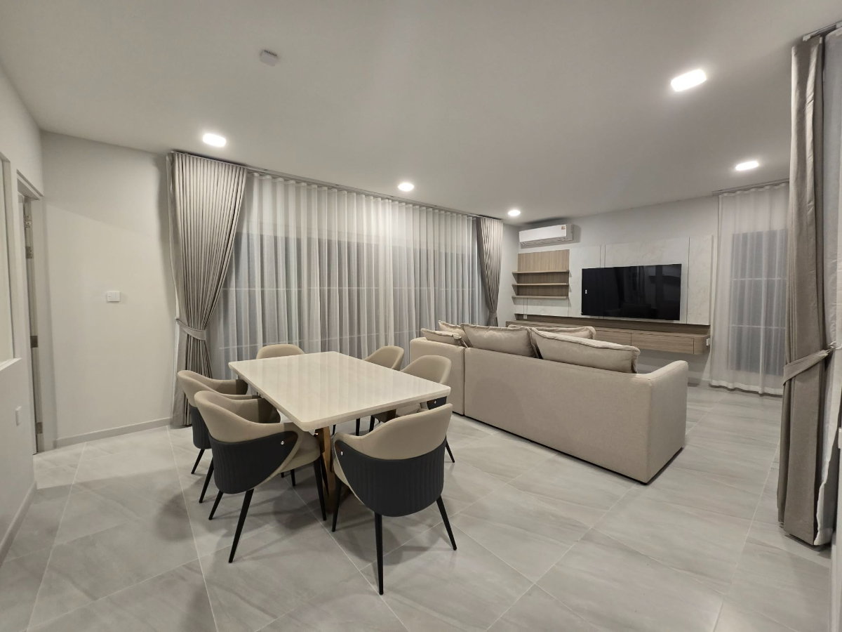 รูป ✨ บ้านเดี่ยวใหม่แกะกล่อง! CHAIYAPRUEK บางนา กม.15 จาก Land & Houses — แต่งครบ พร้อมอยู่ทันที ✨ - รูปที่ 5/13